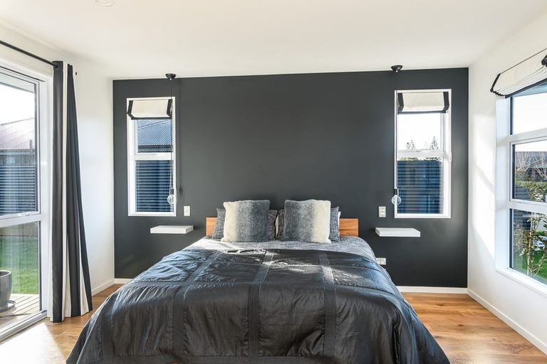 Photo of property in 6 Puketutu Grove, Motueka, 7120