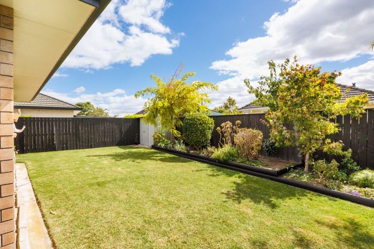 Photo of property in 49 Peter Hall Drive, Kelvin Grove, Palmerston North, 4414