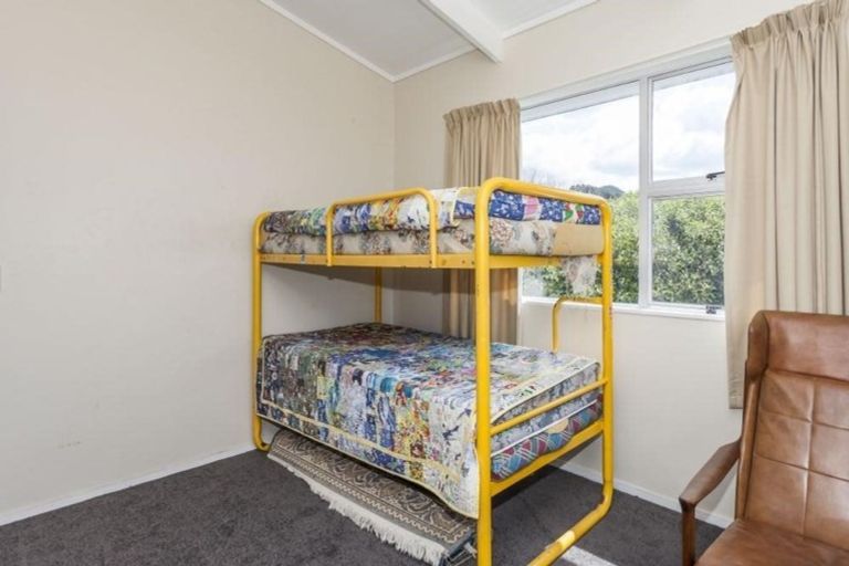 Photo of property in 9 Swordfish Avenue, Whiritoa, Whangamata, 3691