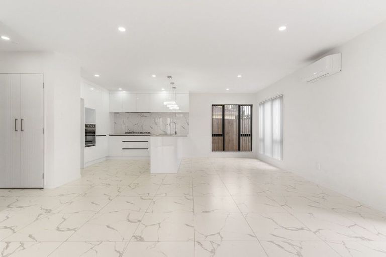 Photo of property in 38b Rowandale Avenue, Manurewa, Auckland, 2102