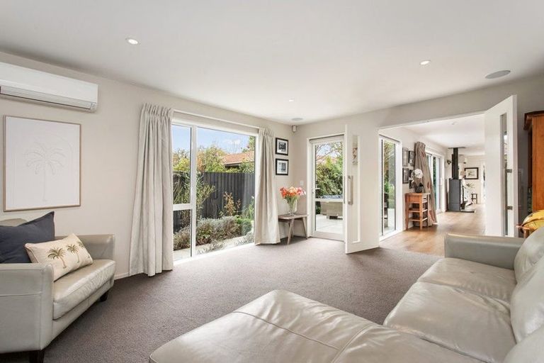 Photo of property in 12 Nightingale Place, Papanui, Christchurch, 8053