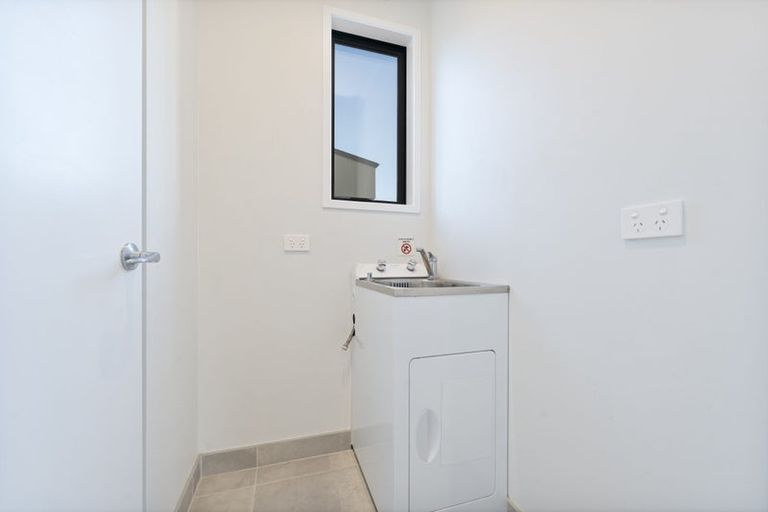 Photo of property in 1 Onekiritea Road, Hobsonville, Auckland, 0616