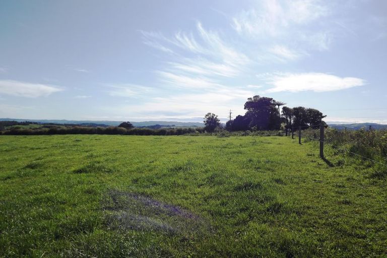 Photo of property in 669a Te Hutewai Road, Raglan, 3296