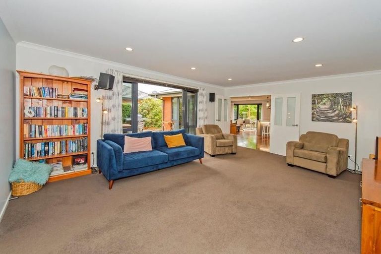 Photo of property in 23 Bridge Street, Southbridge, 7602