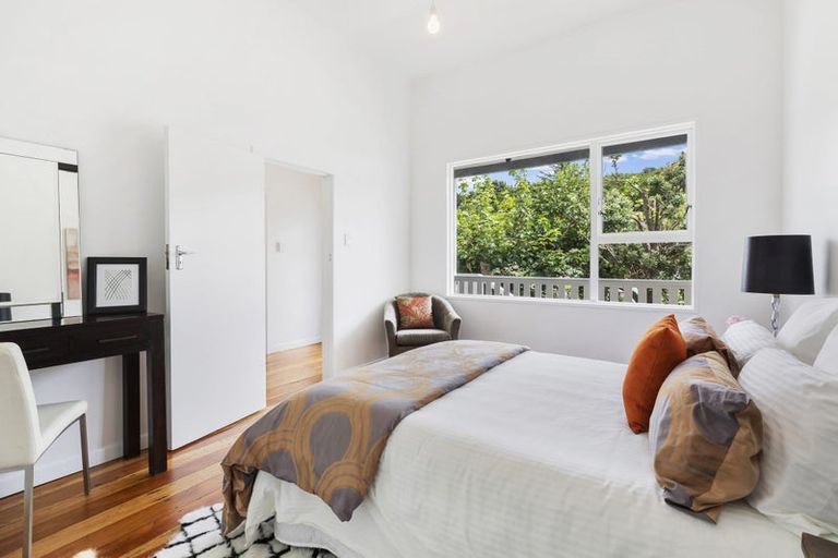 Photo of property in 19 Emerson Street, Berhampore, Wellington, 6023