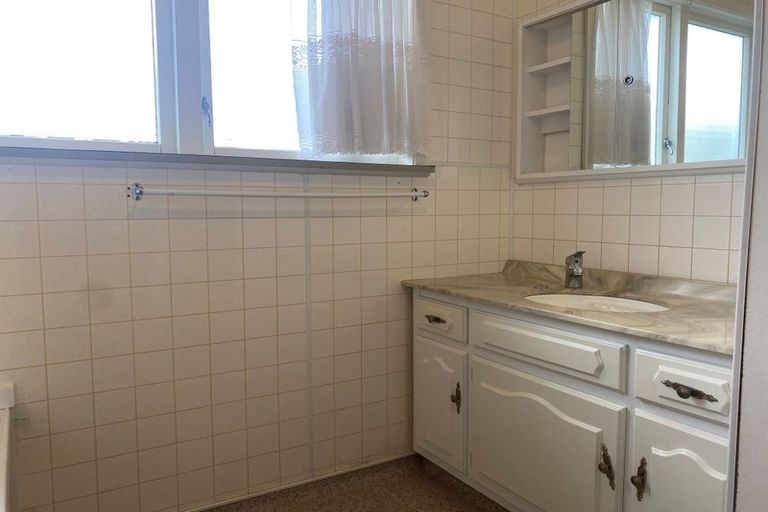 Photo of property in 26 Porutu Street, Fairfield, Lower Hutt, 5011