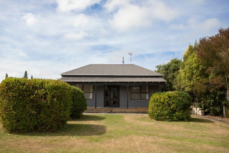 Photo of property in 11 Coronation Street, Waimate, 7924