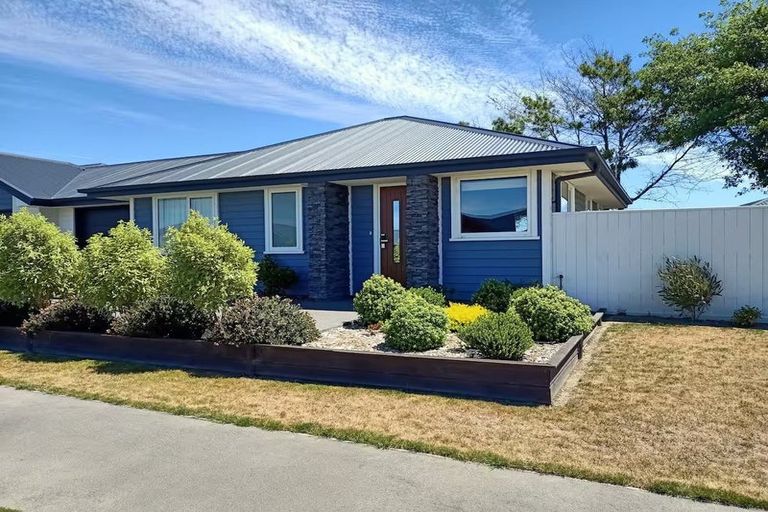 Photo of property in 2/2 Taita Drive, Boulcott, Lower Hutt, 5011