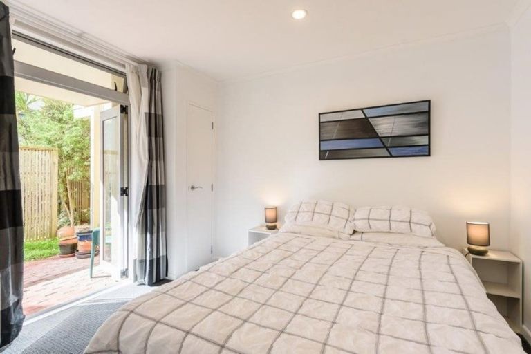 Photo of property in Marrakech Cafe, 85/305 Evans Bay Parade, Hataitai, Wellington, 6021