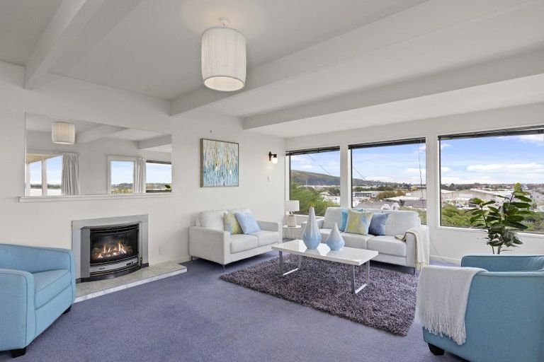 Photo of property in 7 Ferrymead Terrace, Ferrymead, Christchurch, 8081