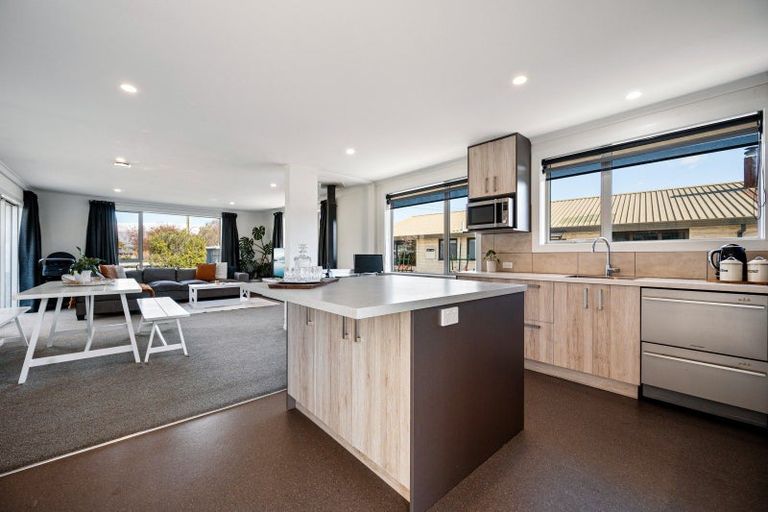 Photo of property in 71 Russell Street, Alexandra, 9320