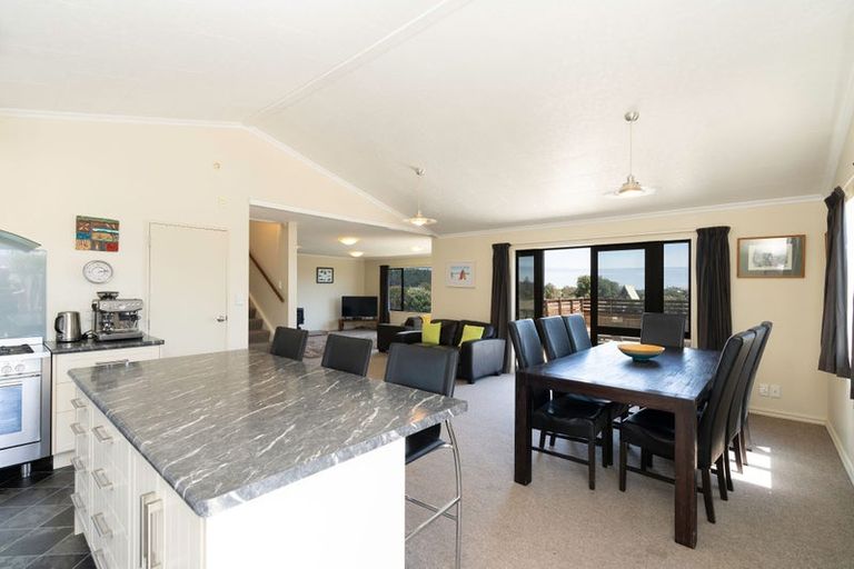 Photo of property in 4 Arataki Grove, Waitarere Beach, Levin, 5510