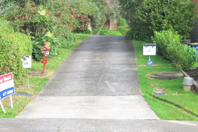 Photo of property in 70 Mayfair Crescent, Mairangi Bay, Auckland, 0630