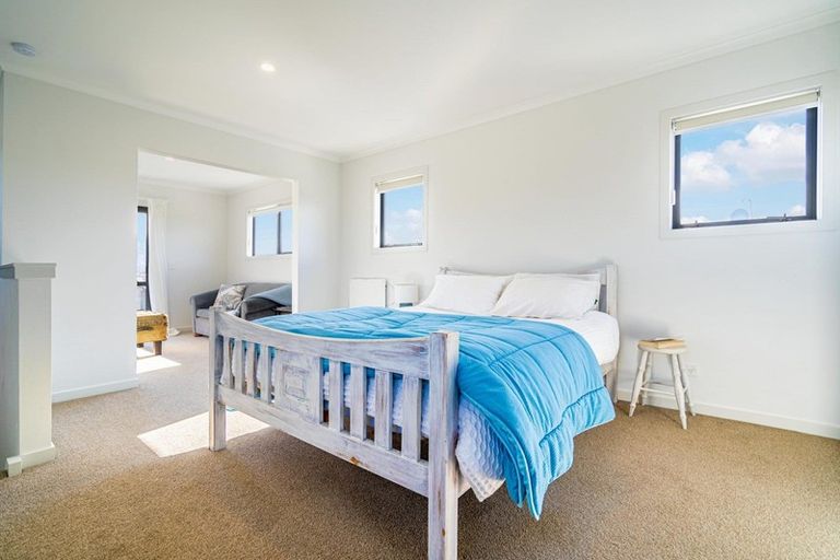 Photo of property in 17 Cunaris Way, Te Anau, 9600