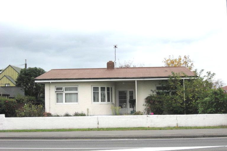 Photo of property in 68 Main North Road, Papanui, Christchurch, 8052