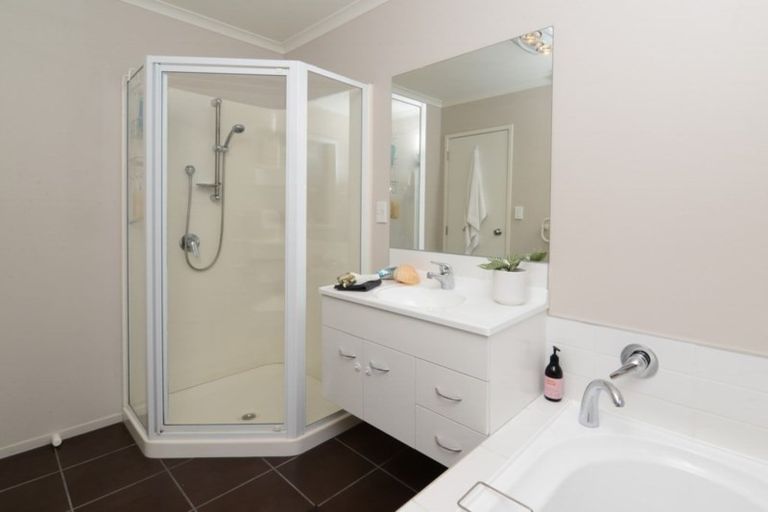 Photo of property in 1796 River Road, Flagstaff, Hamilton, 3210