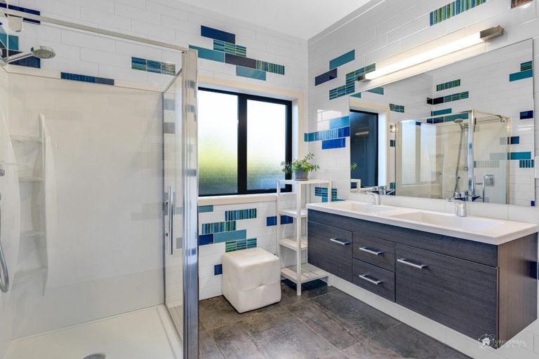 Photo of property in 123 Taiapa Valley Road, Muriwai, Waimauku, 0881