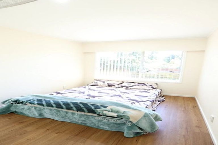 Photo of property in 33b Kindergarten Drive, Conifer Grove, Takanini, 2112