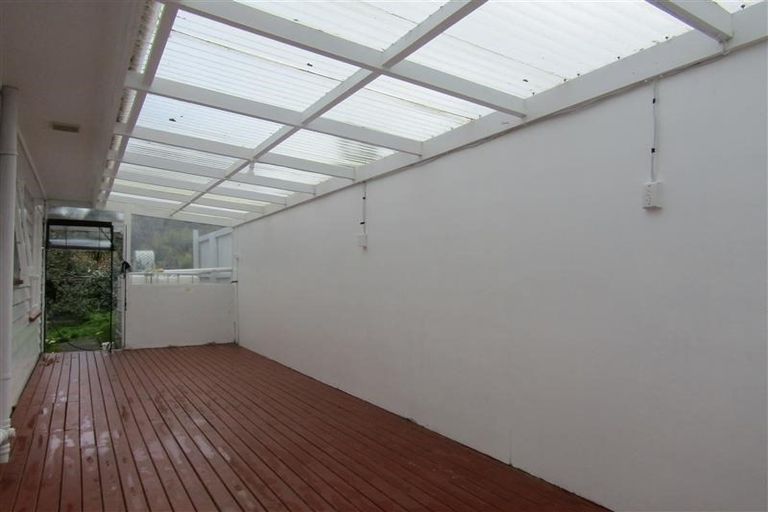 Photo of property in 27 Marina Road, Torbay, Auckland, 0630