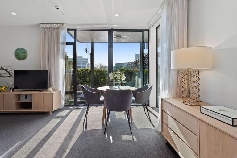 Photo of property in 1/50 Kilmore Street, Christchurch Central, Christchurch, 8013