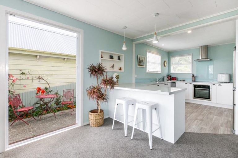 Photo of property in 1/26 Clyde Road, Bluff Hill, Napier, 4110