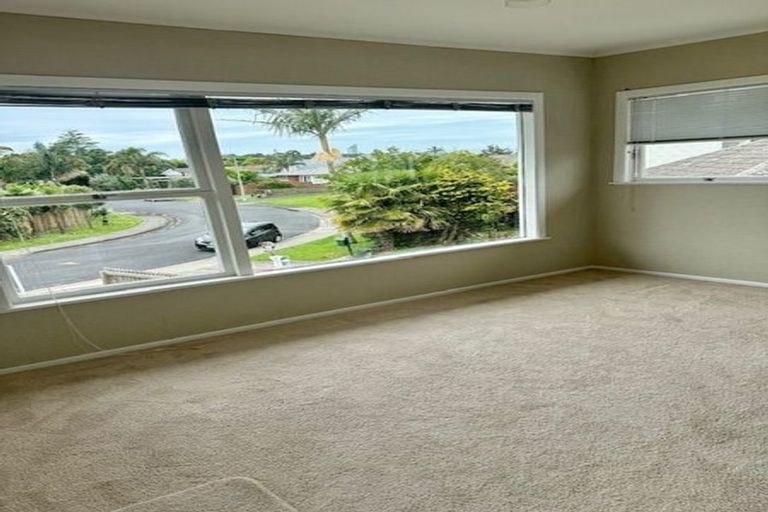 Photo of property in 1/42 Evelyn Place, Hillcrest, Auckland, 0627