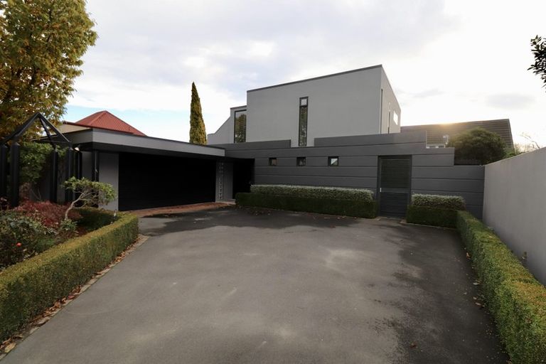 Photo of property in 8 Harrods Court, Ilam, Christchurch, 8053