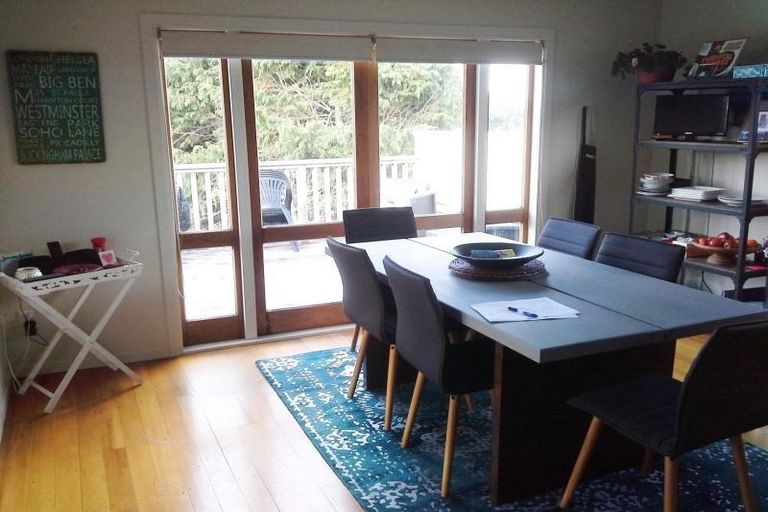 Photo of property in 7 Fernleigh Street, Ferndale, New Plymouth, 4310