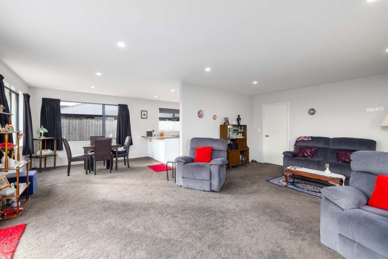 Photo of property in 33a Hargood Street, Woolston, Christchurch, 8062