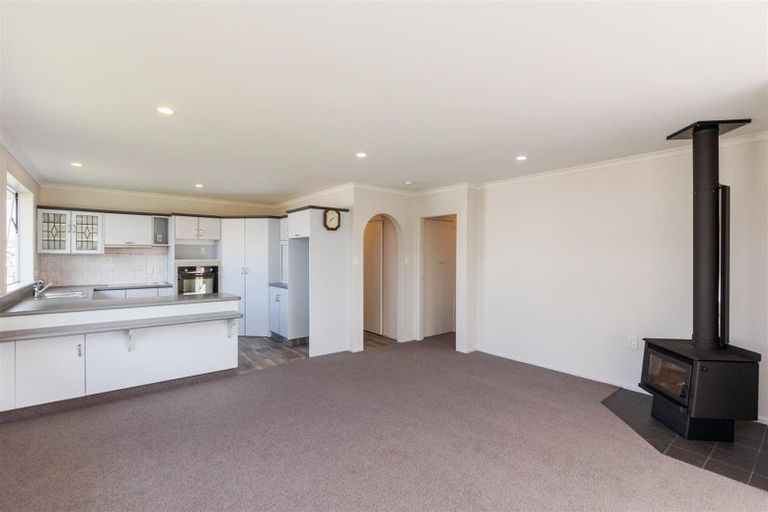 Photo of property in 75 Taumaihi Street, Bulls, 4818