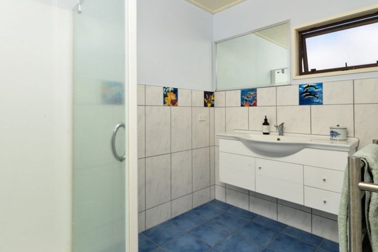 Photo of property in 28 Silva Crescent, Riverlea, Hamilton, 3216