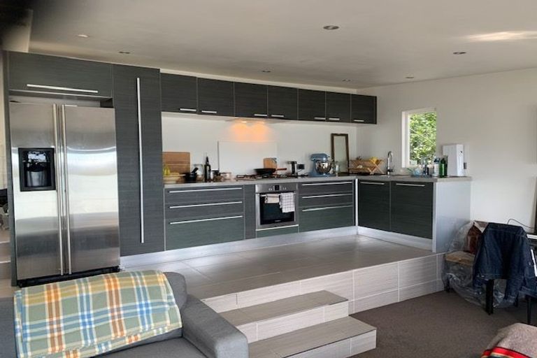 Photo of property in 41 Norwood Road, Bayswater, Auckland, 0622