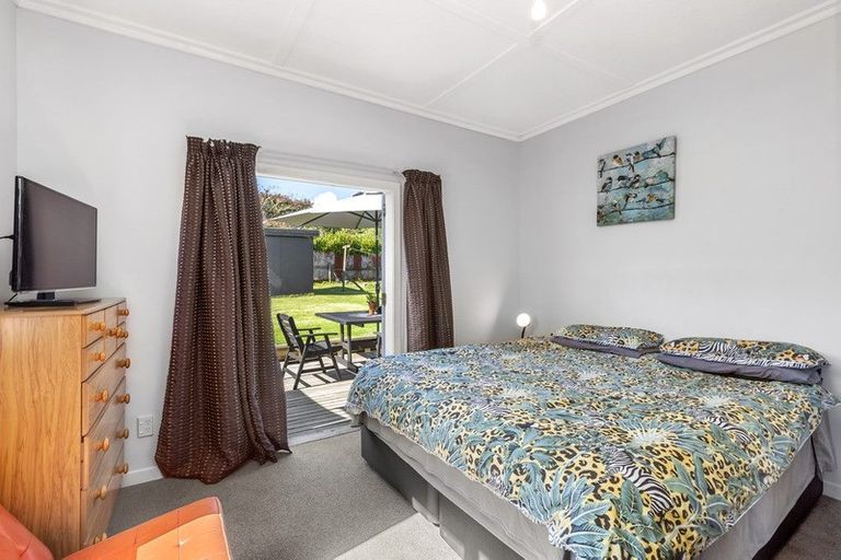 Photo of property in 20 Smith Street, Raglan, 3225