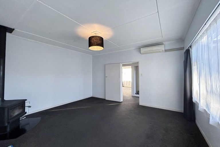 Photo of property in 87 Stobo Street, Grasmere, Invercargill, 9810
