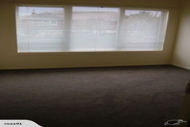 Photo of property in 1/32 Wicklow Road, Narrow Neck, Auckland, 0622