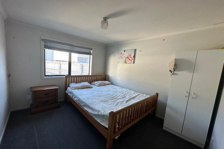 Photo of property in 171a Waddington Drive, Naenae, Lower Hutt, 5011