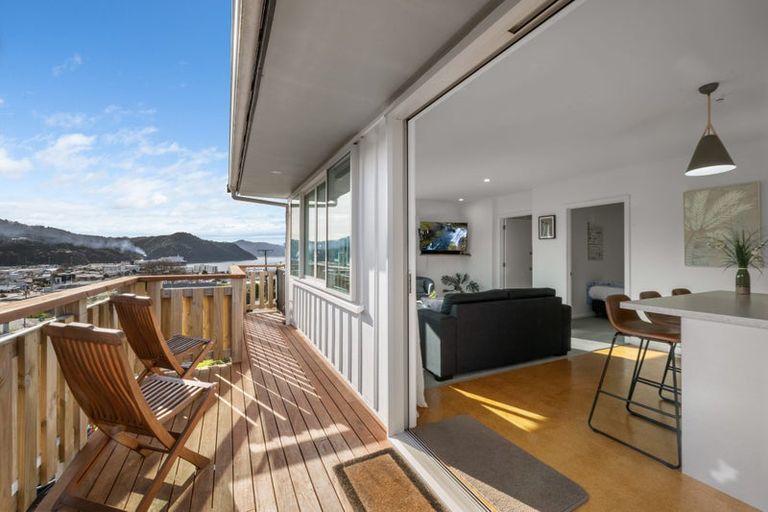 Photo of property in 17b Otago Street, Picton, 7220