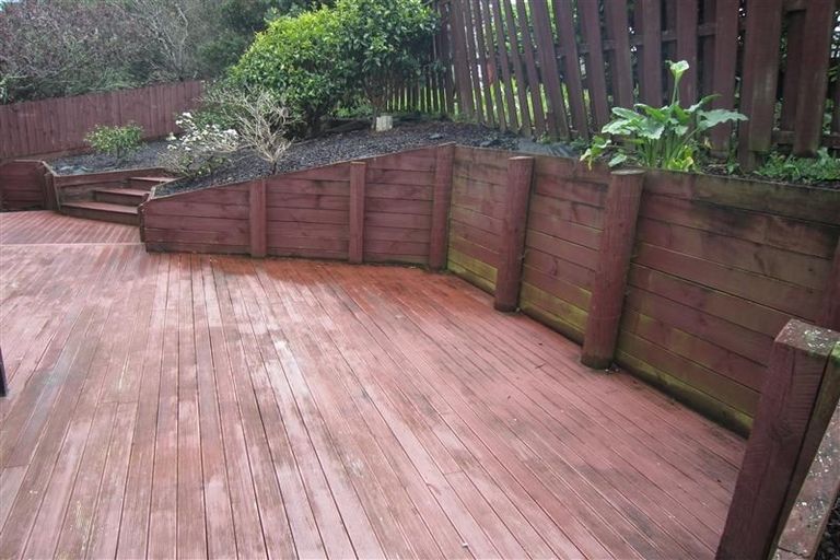 Photo of property in 53 Chelsea View Drive, Chatswood, Auckland, 0626