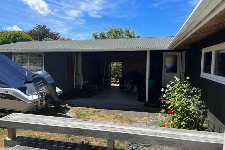 Photo of property in 12 Nisbet Terrace, Kinloch, Taupo, 3377