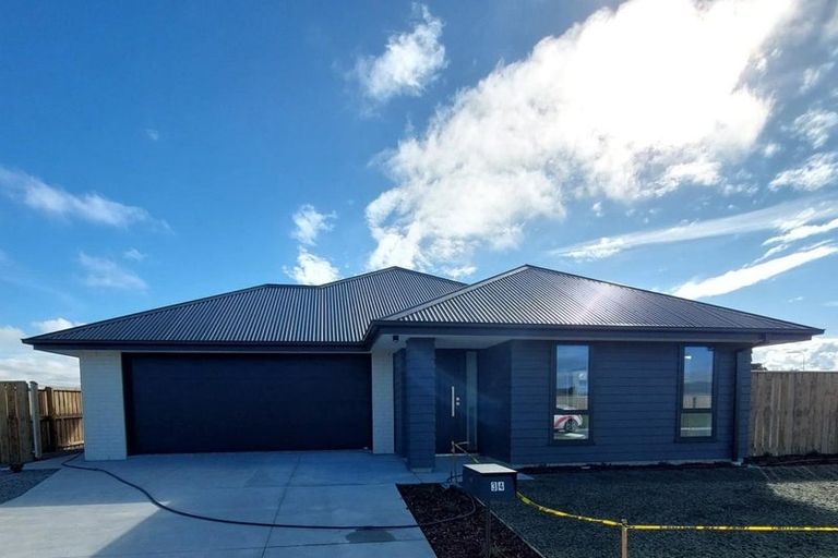 Photo of property in 34 Greig Crescent, Amberley, 7481