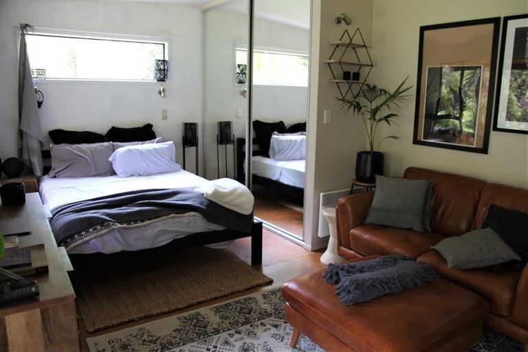 Photo of property in 22a Harvest Avenue, Orewa, 0931