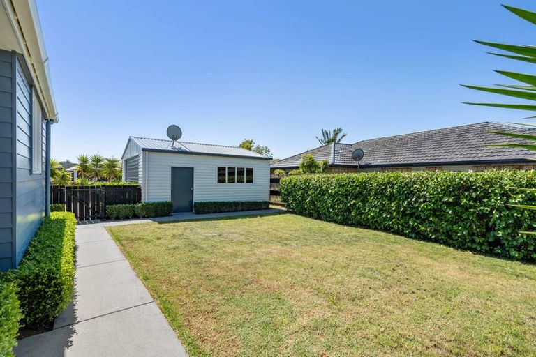 Photo of property in 10 Lowburn Avenue, Waipu, 0510