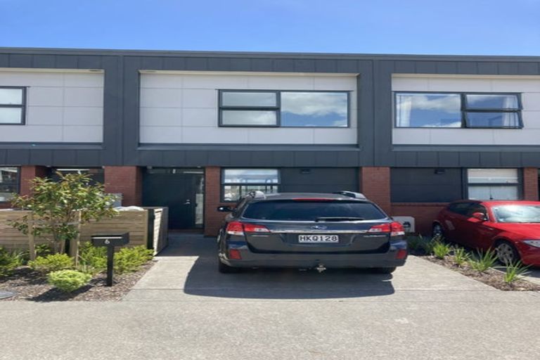 Photo of property in 6 Paterae Lane, Flat Bush, Auckland, 2019