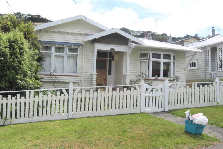 Photo of property in 40 Hohiria Road, Hataitai, Wellington, 6021
