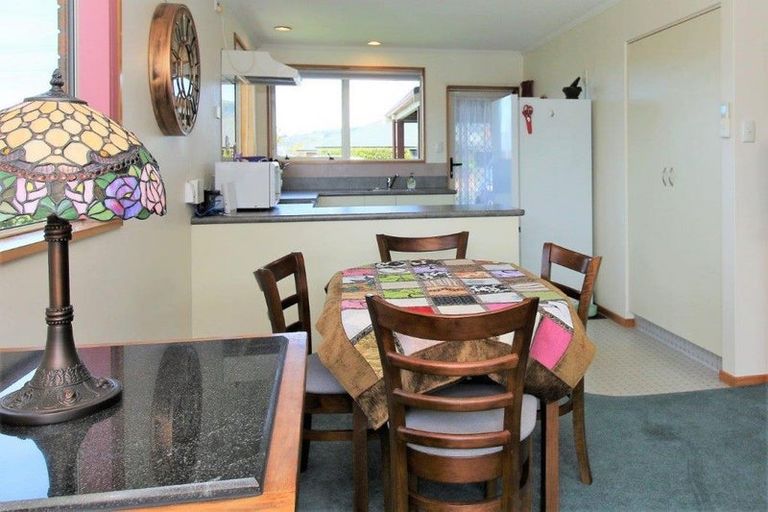 Photo of property in 6a Eden Street, Mosgiel, 9024