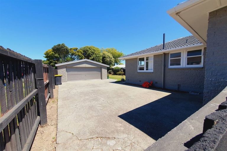 Photo of property in 12 Redgrave Street, Hoon Hay, Christchurch, 8025