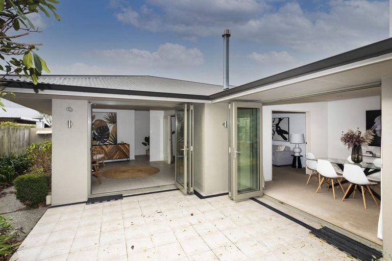 Photo of property in 31a Kotare Street, Fendalton, Christchurch, 8041