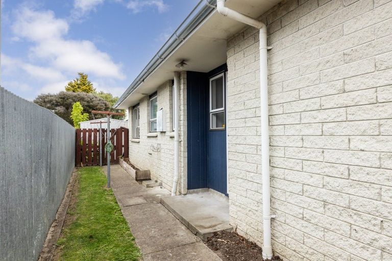 Photo of property in 1/616 Avenue Road West, Saint Leonards, Hastings, 4120