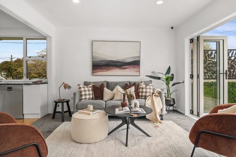 Photo of property in 5 Jarmey Place, Mangakakahi, Rotorua, 3015