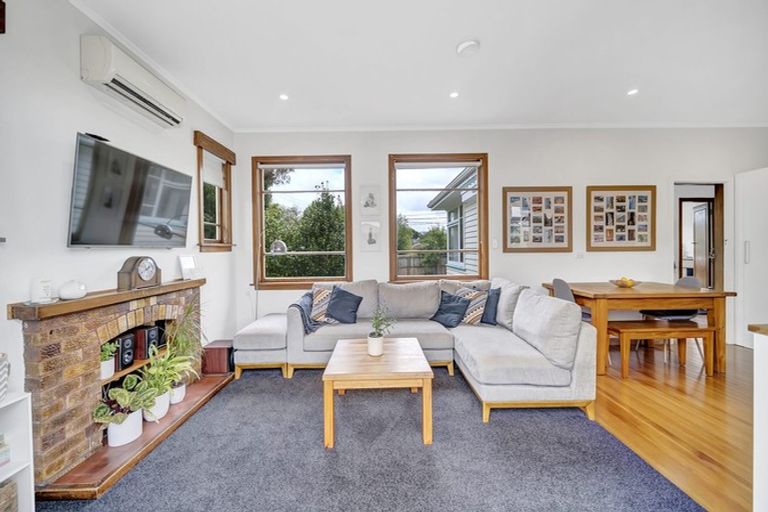 Photo of property in 19 Smartlea Street, Hoon Hay, Christchurch, 8025